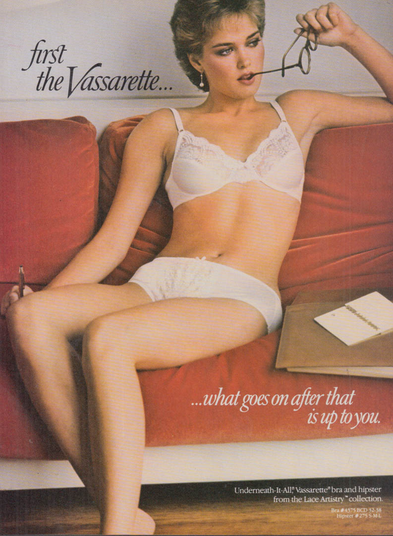 What goes on after that is up to you Vassarette Lace bra & panties ad 1982